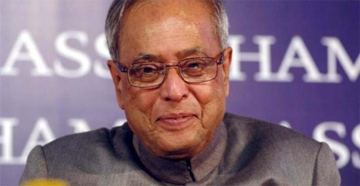 President Mukherjee urges universities to be technologically equipped to propagate knowledge