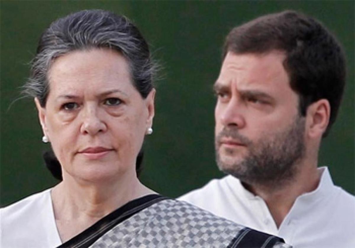 Tight Security for Sonia and Rahuls court appearance