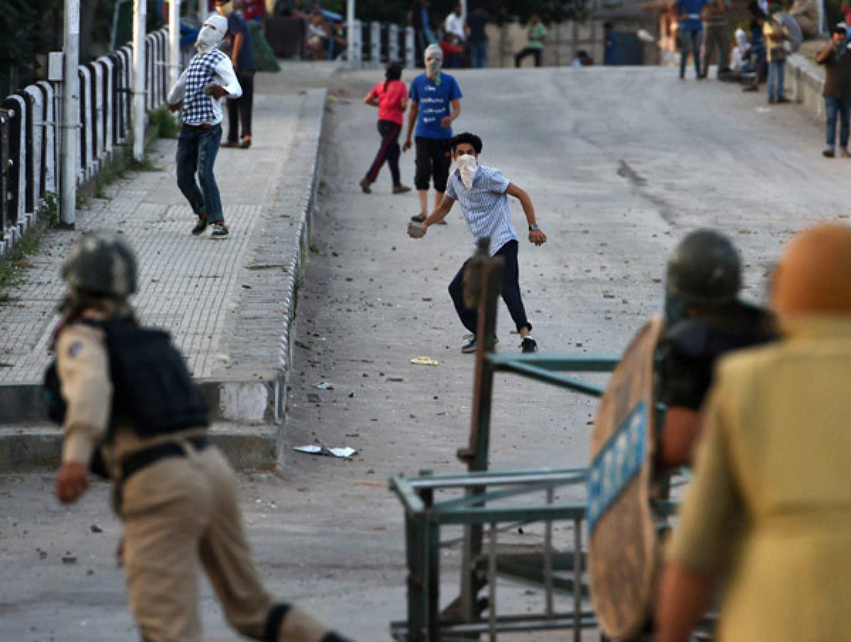 CRPF: Security forces injured in Kashmir is ten times more than the figure of civilians