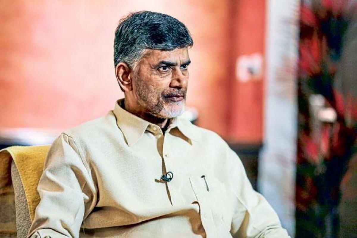 Chandrababu to Centre: Scrap Rs 2,000, Rs 500 notes