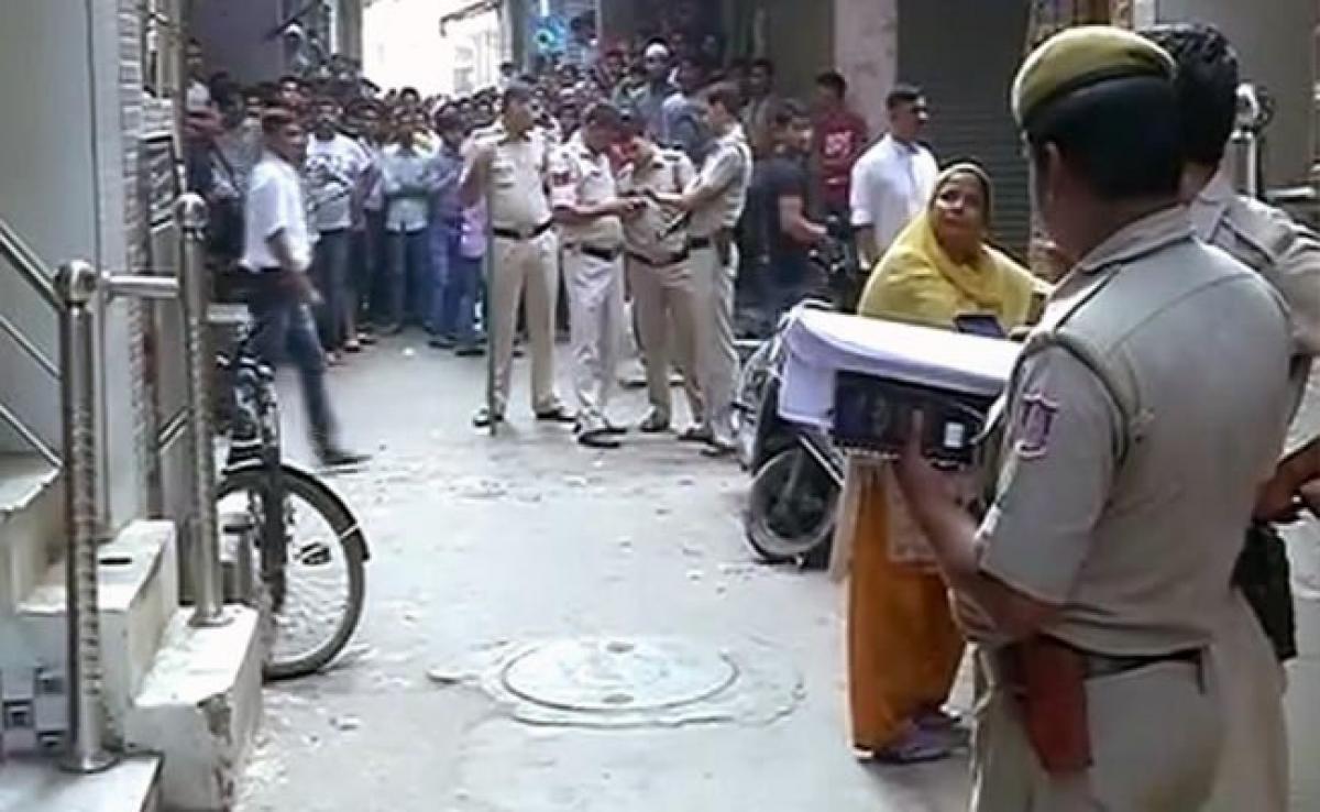 Mother, two children found dead in Delhi