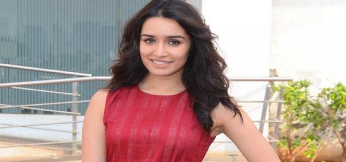 Shraddha finds Aditya hot!