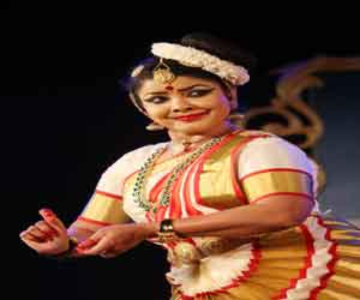 I want to simplify Mohiniattam