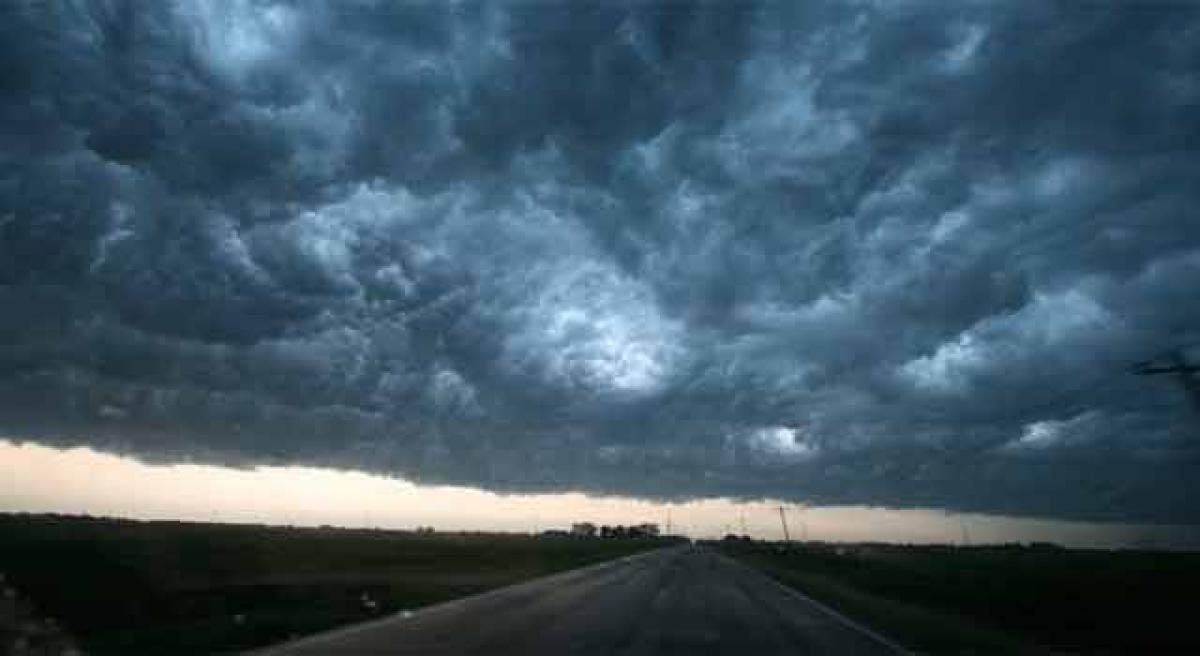 Thunderstorms likely tobring down temperatures