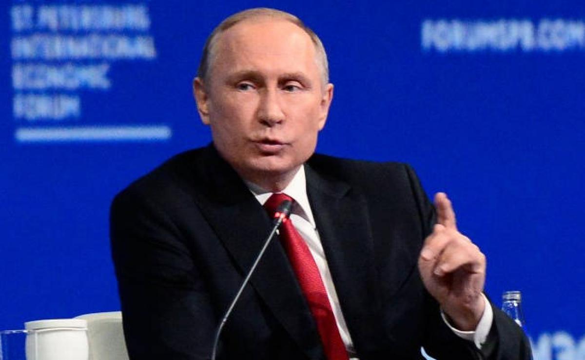 Vladimir Putin Praises Russias Unique Spy Network
