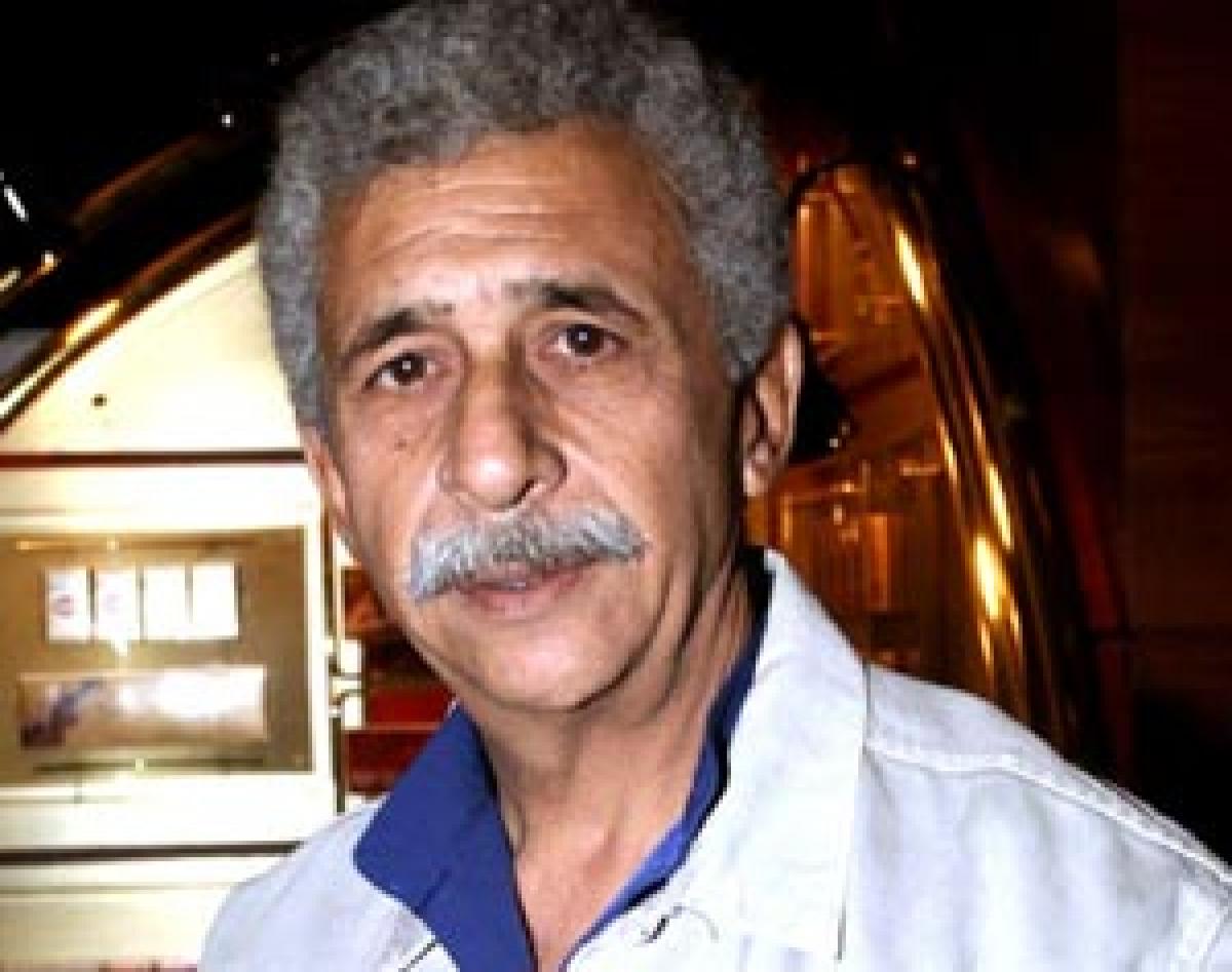 Our biggest stars are intellectually challenged: Naseeruddin