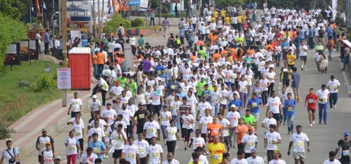 5k & 2k runs to promote crime-free Hyderabad