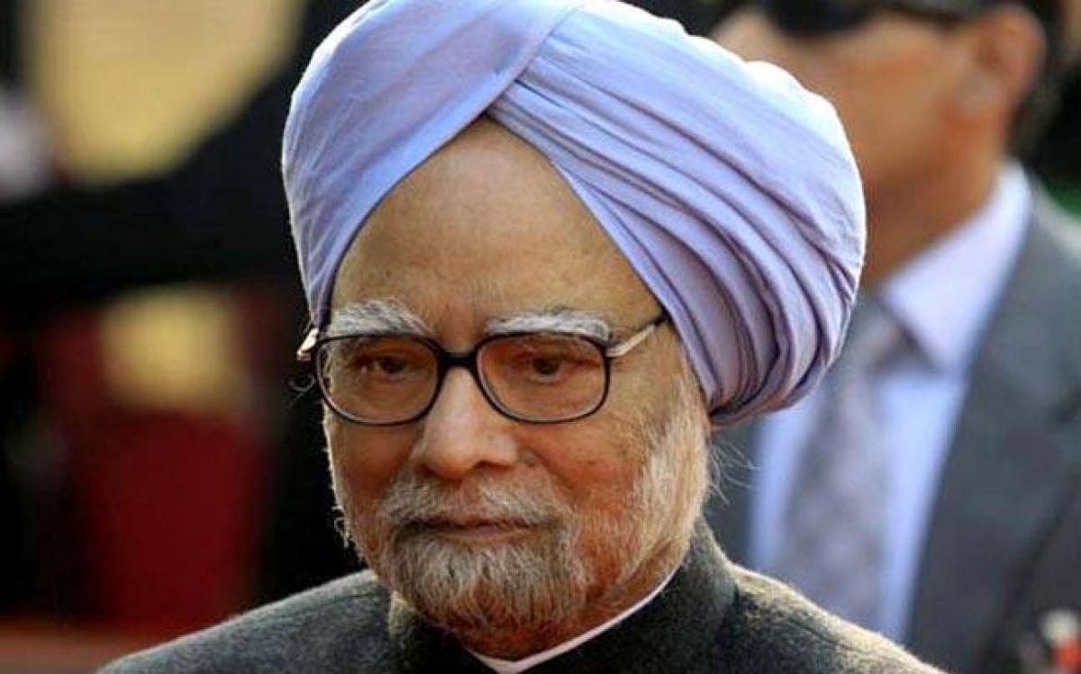 BJP hits out at Manmohan Singh over criticism on demonetisation