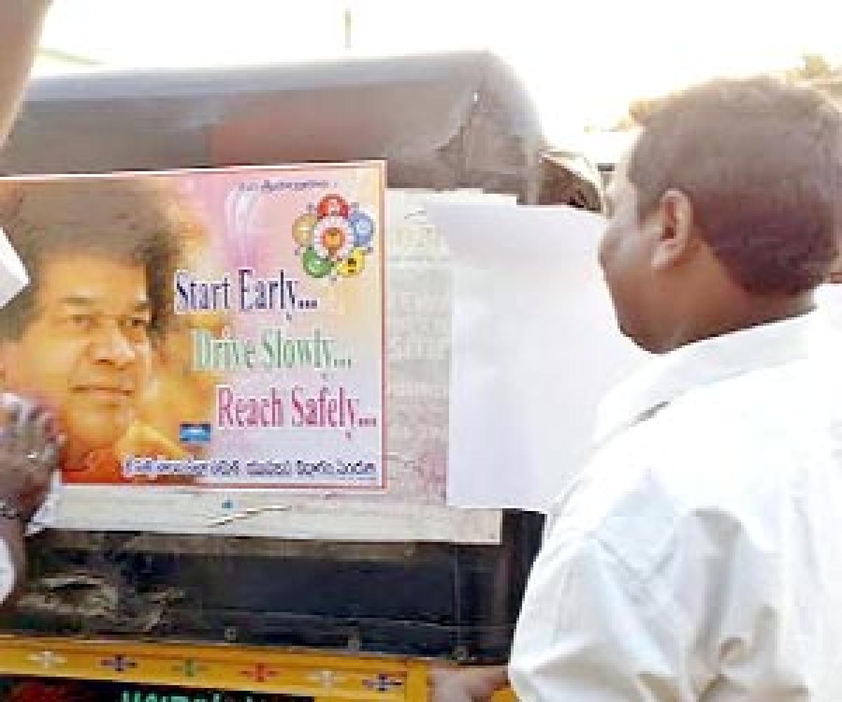 Autorickshaws to sport Saibaba posters on safety