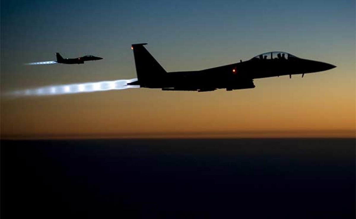 Airstrikes Hit Multiple Islamic State Targets in Syria Stronghold