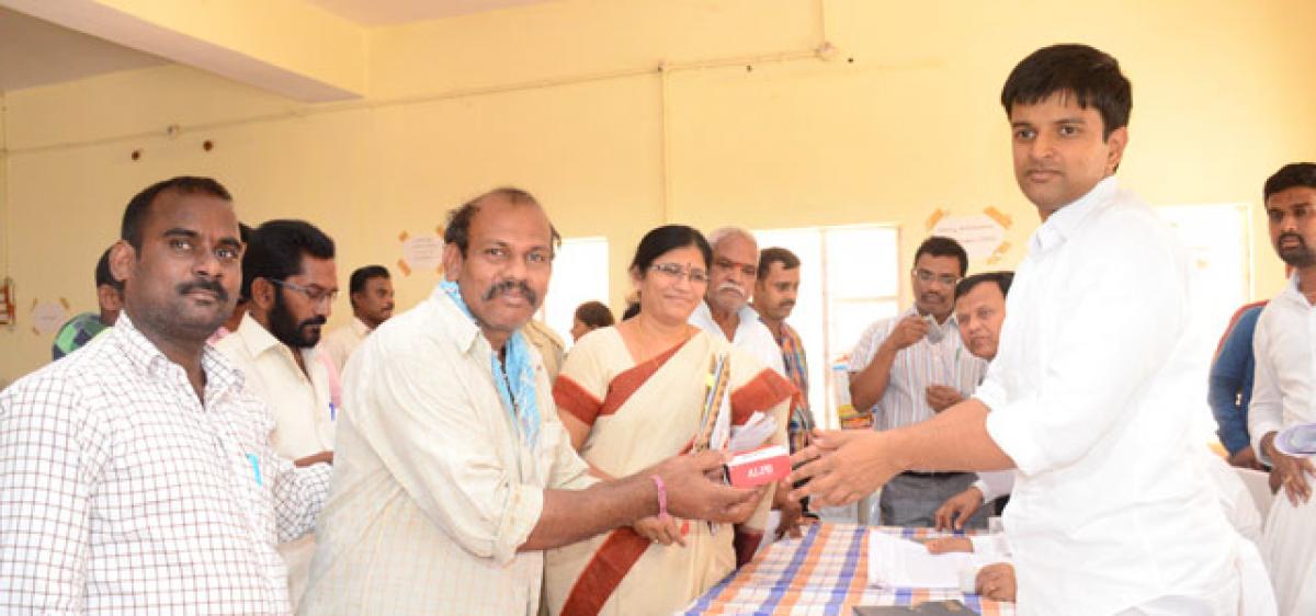 Sircilla Grievance Day: Hearing aid given to applicant on the same day
