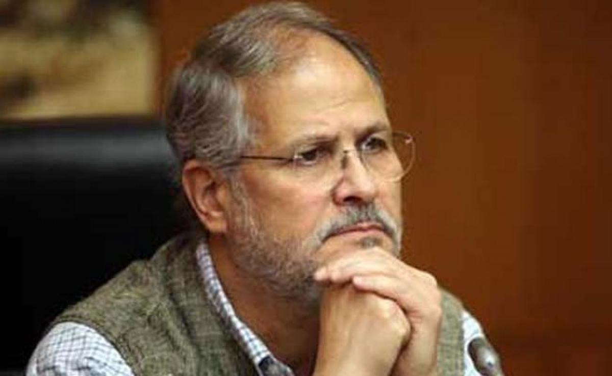 AAP takes jibe at Lt Governor Najeeb Jung over absence from office