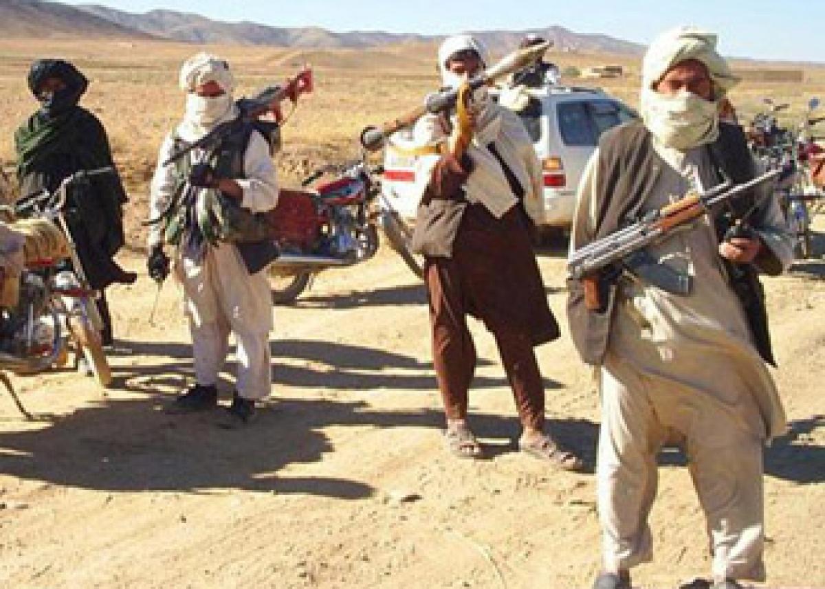 Taliban fighters abduct 25 men from buses from Afghanistan