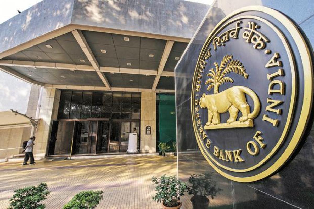 RBI to reimburse banks MDR charges effective January 1