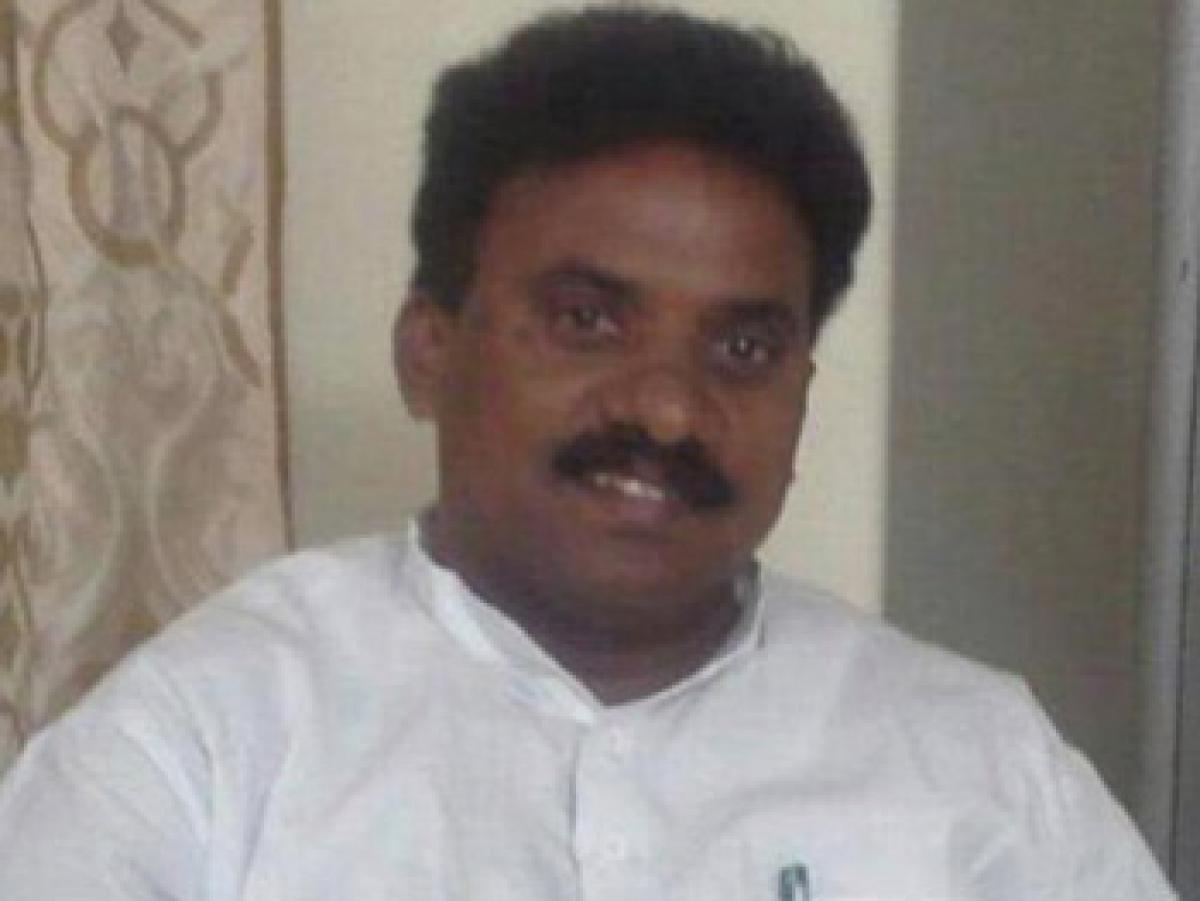 Ex-MLA Vali caught copying in Law exam