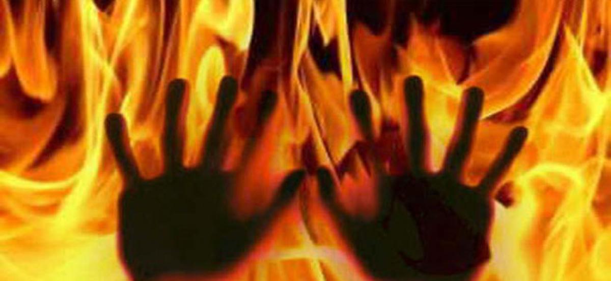 Woman burnt alive for dowry in UP