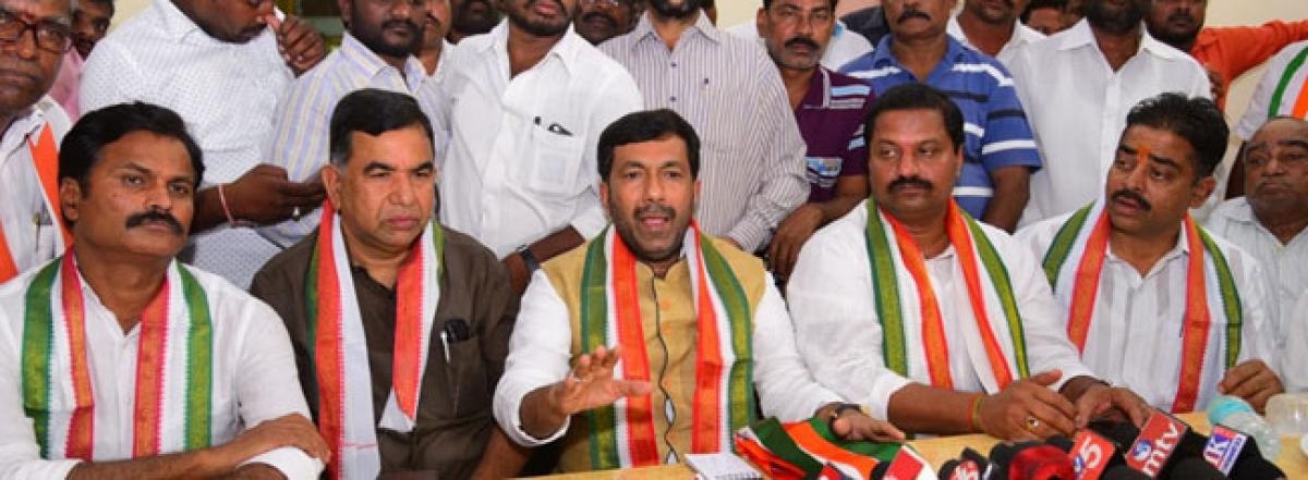 KCR afraid of defeat: Congress leader