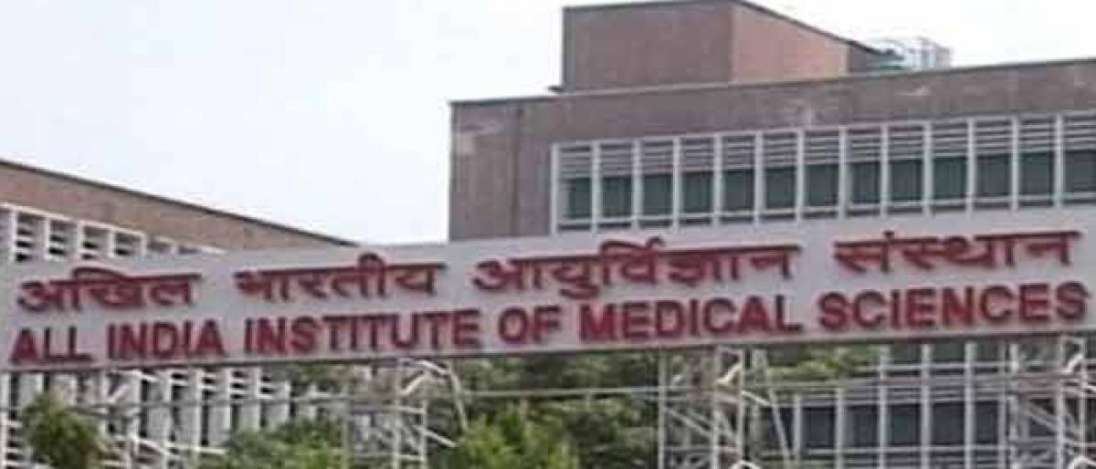 Union Minister evasive on AIIMS in Telangana