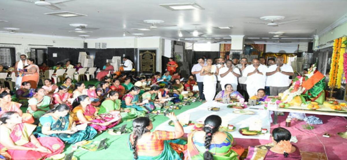 Vasavi Kanyaka Paremeshwari Devi birth anniv celebrated