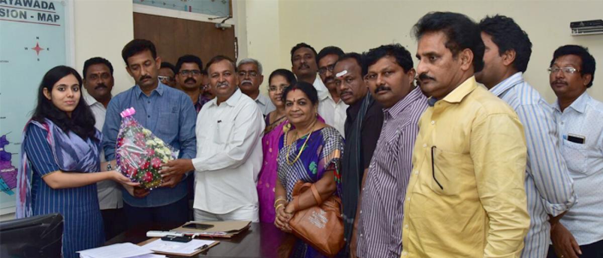 NGO leaders meet Sub-Collector Misha Singh