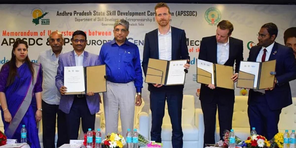 APSSDC signs MoU with ECM to train engg students