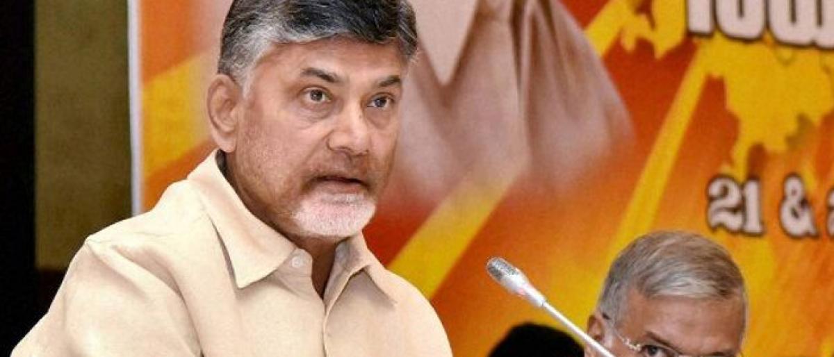 Pawan mouthing Modi script: Naidu