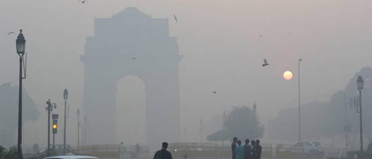 Air quality swings between poor, very poor