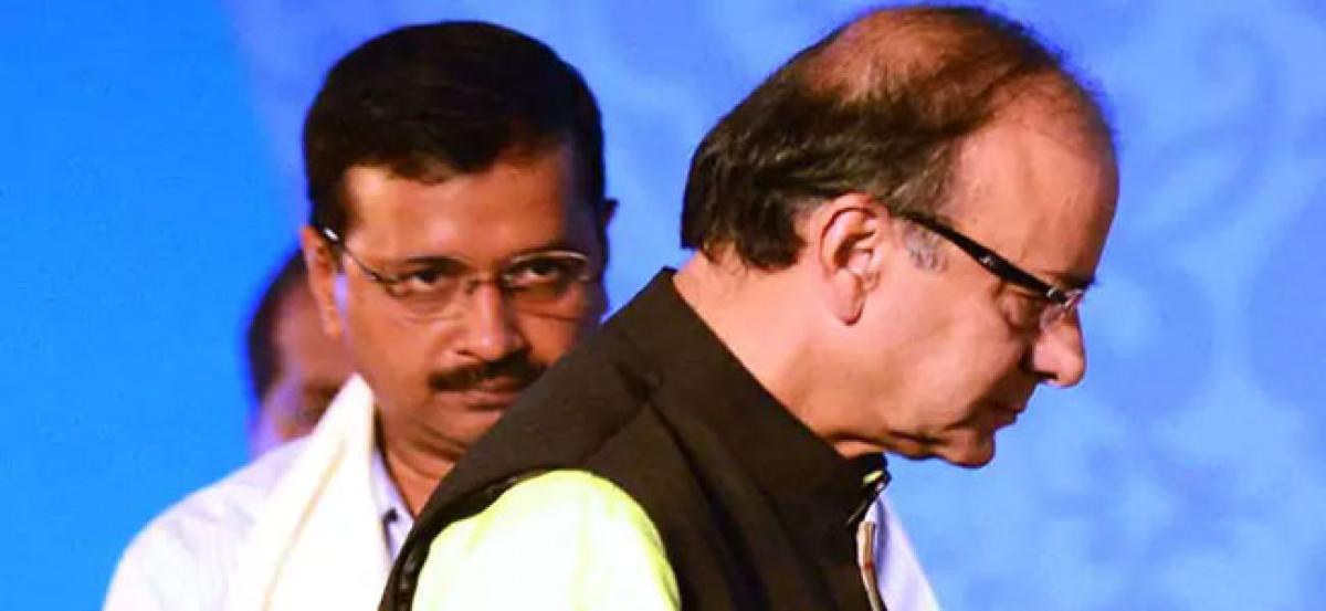 Kejriwal apologises to Jaitley over defamation case