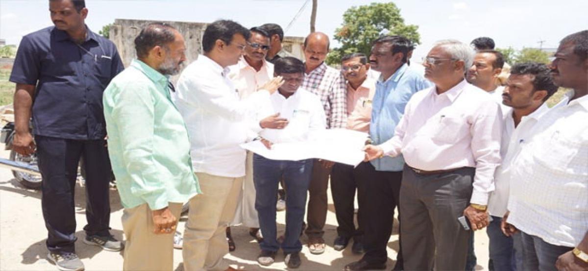 MLA inspects road extension stretch