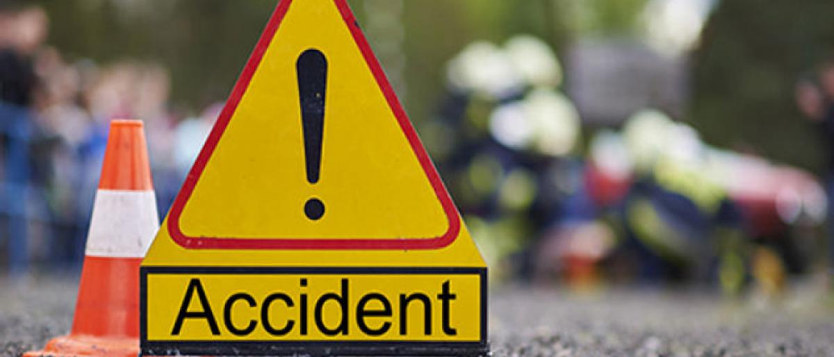 Cyclist killed in road accident in Hyderabad