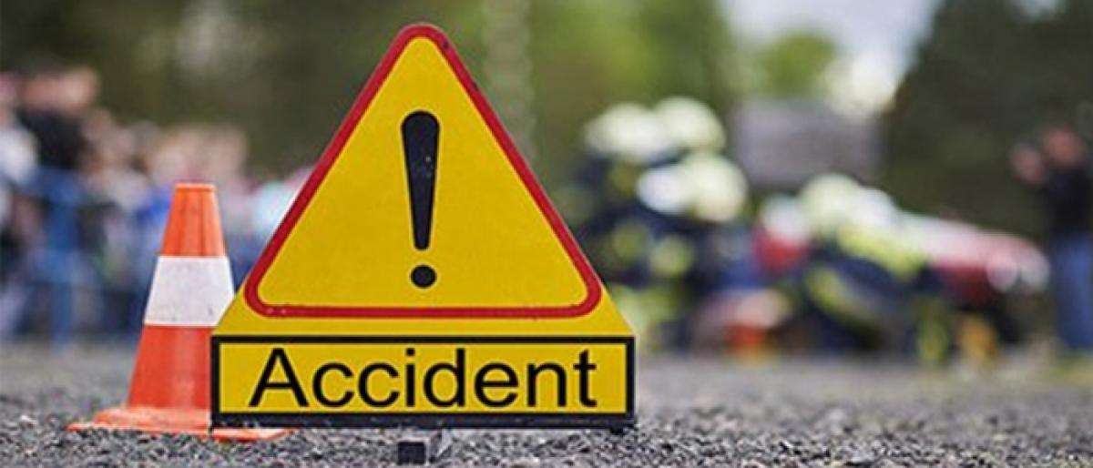 2 killed in Bengal accident