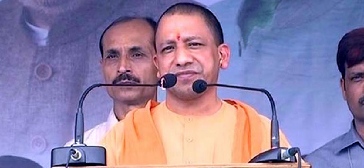 Yogi-Rahul row: UP CM shouldnt pass comments against a national leader