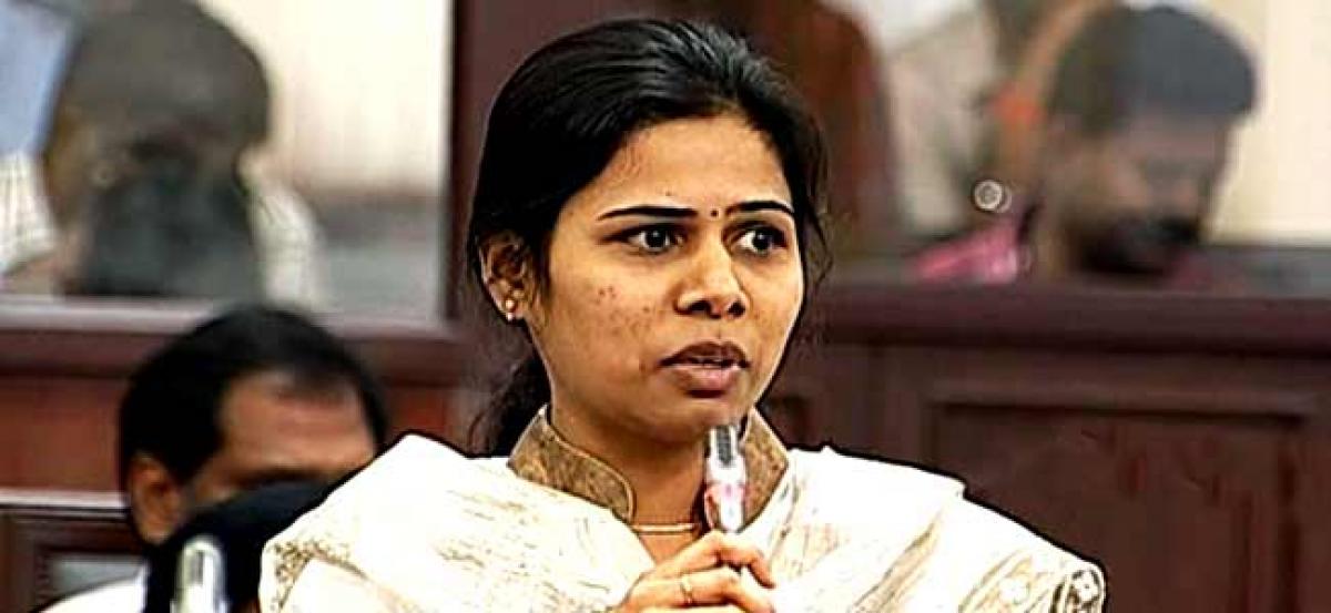 MLA finds fault with Minister Akhila Priya for using English words