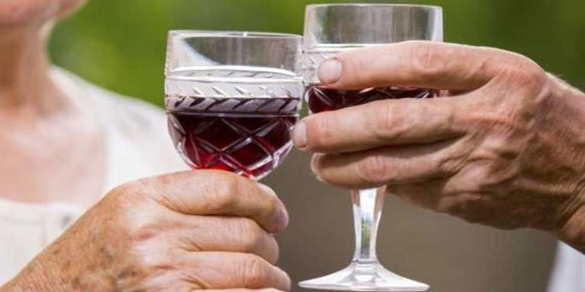 Moderate drinking not harmful for elderly patients with heart failure