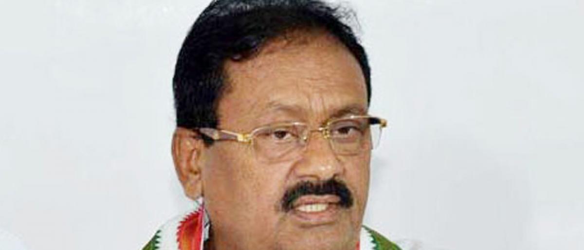 Murder of democracy in Karnataka: Shabbir