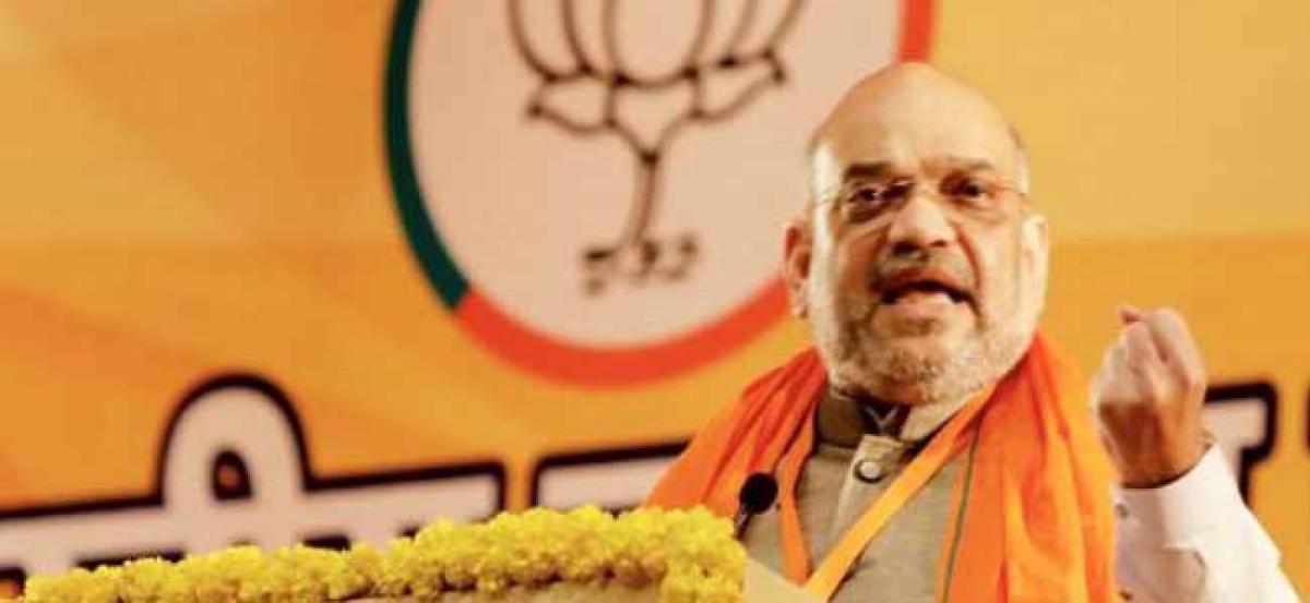 “Show account of work done by 4 generations”: Amit Shah to Rahul