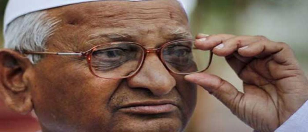 Hazare threatens to launch new Lokpal campaign