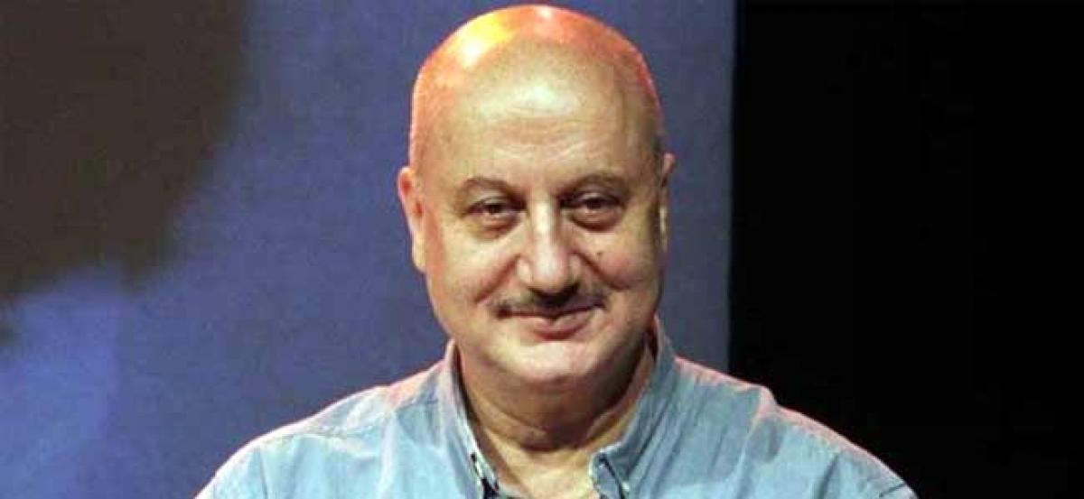 Anupam Kher resigns as chairman of FTII