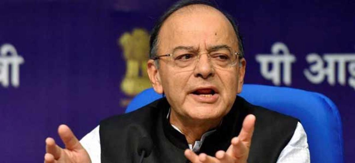Confident of strictly maintaining fiscal deficit at 3.3%: Jaitley