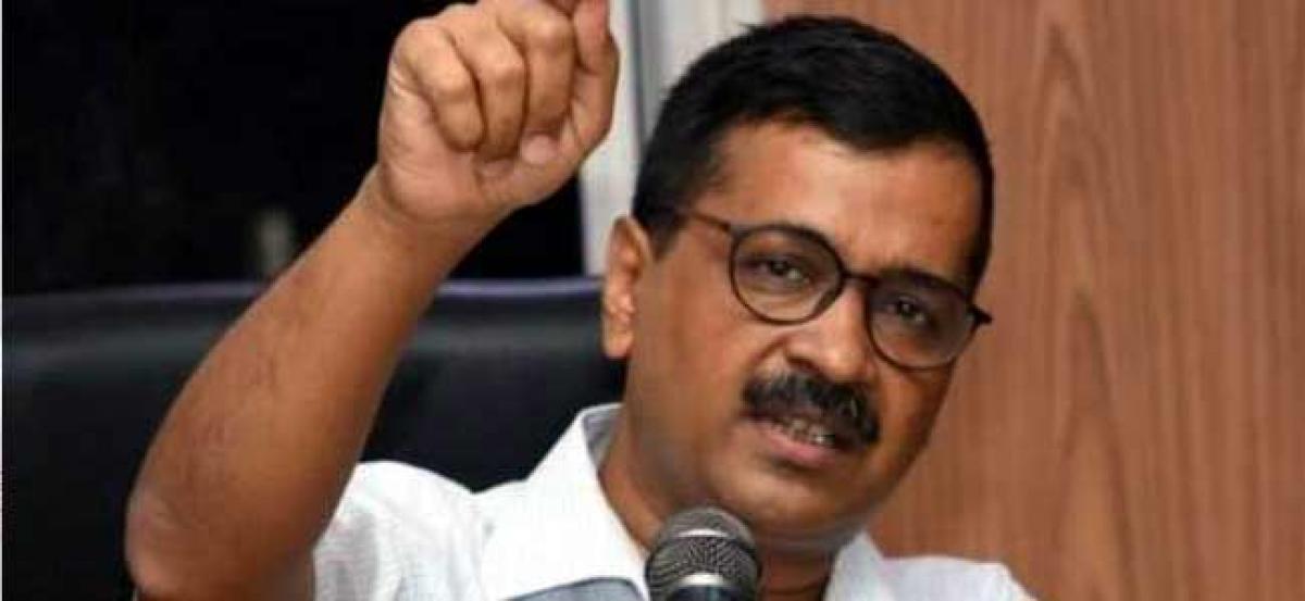 Arvind Kejriwal Writes to His Haryana Counterpart Manohar Lal Khattar to Compare Health Facilities