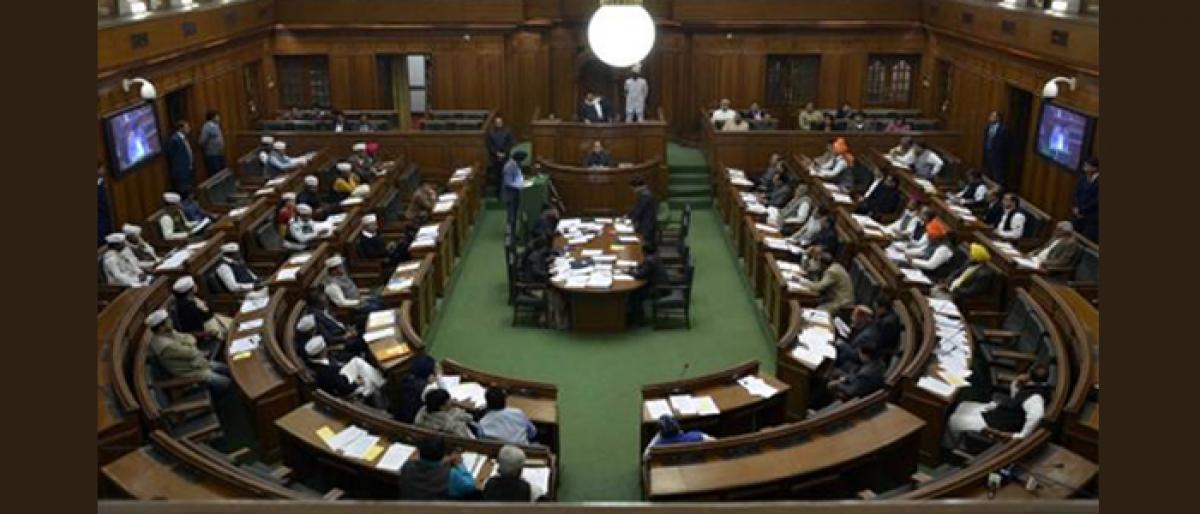 Gupta, Sirsa ejected from Delhi Assembly