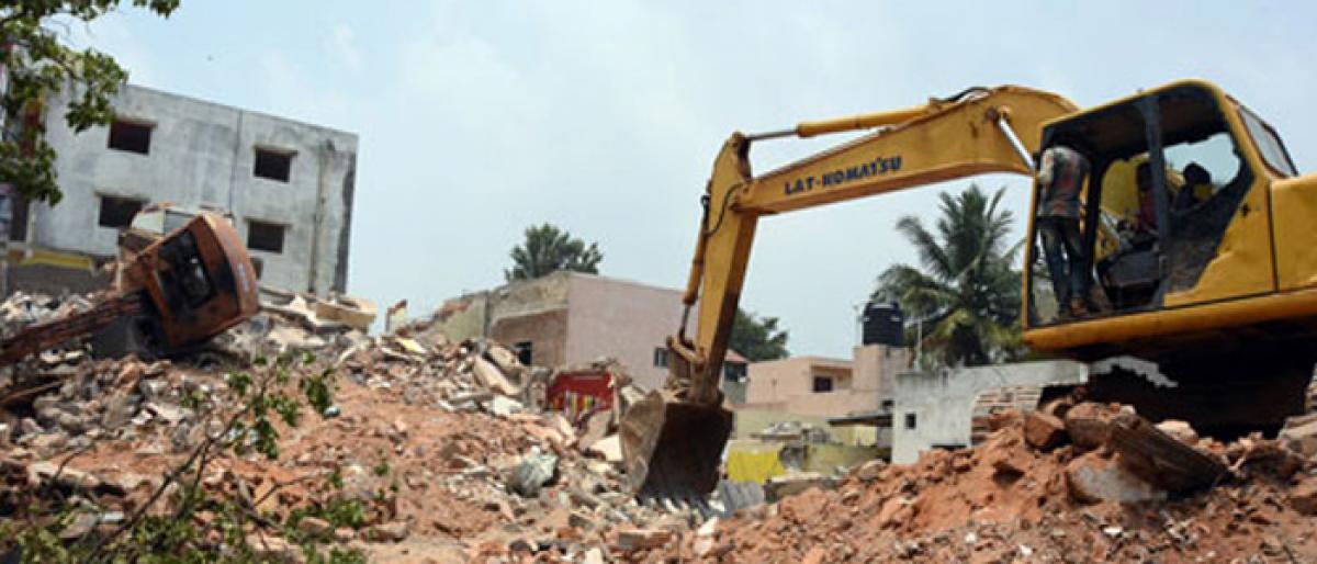 Encroachments to be removed at Autonagar