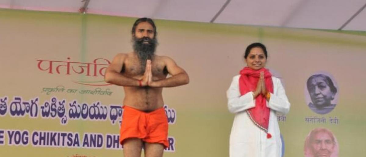 Baba Ramdev extends support to Federal Front