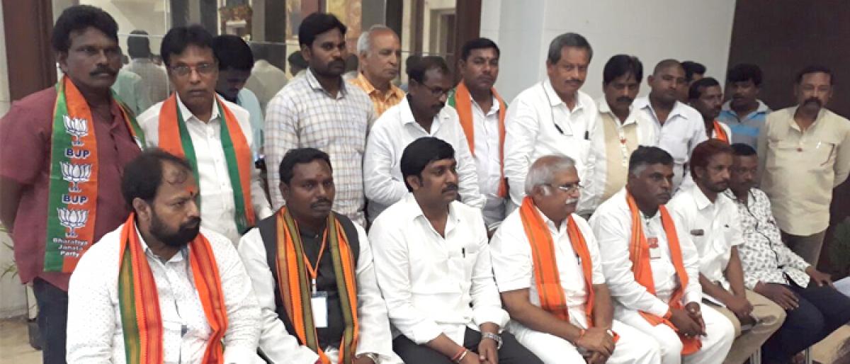 BJP to expose graft of TDP rule announced BJP party general secretary S Suresh Reddy