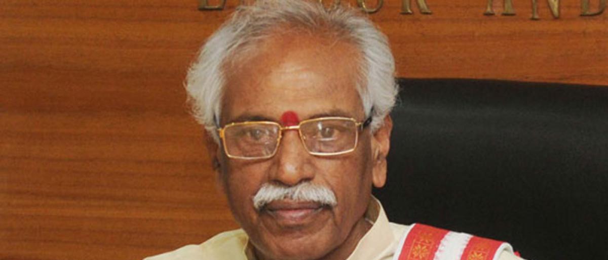 Dattatreya seeks Union Minister’s help to release Indians held by Malaysian police