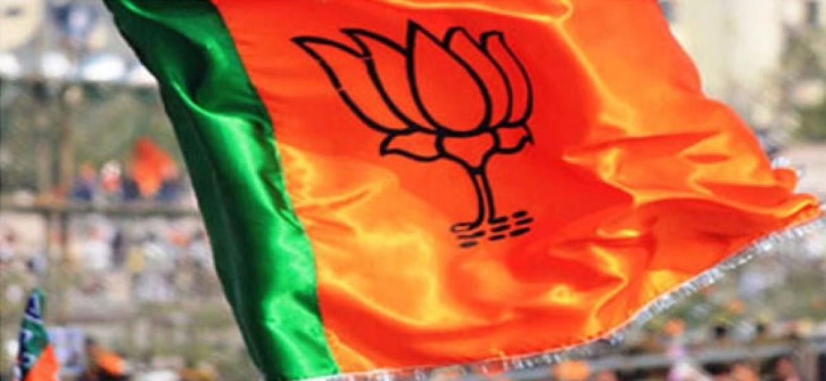 Gujarat polls: BJP slams Congress for doubting EC