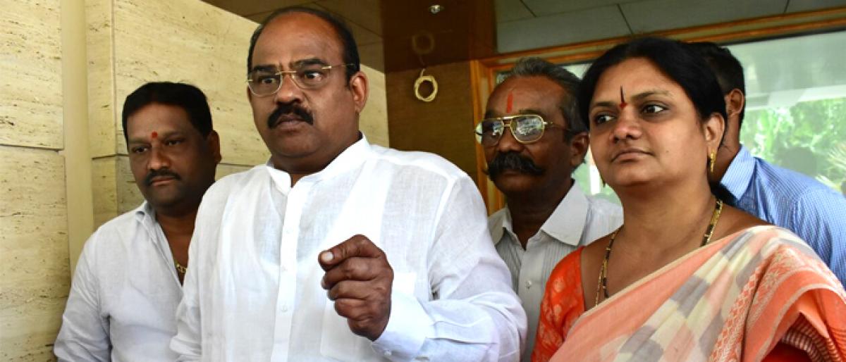 MLA Dr Akula Satyanarayana flays Naidu for criticising Modi in Rajamahendravaram