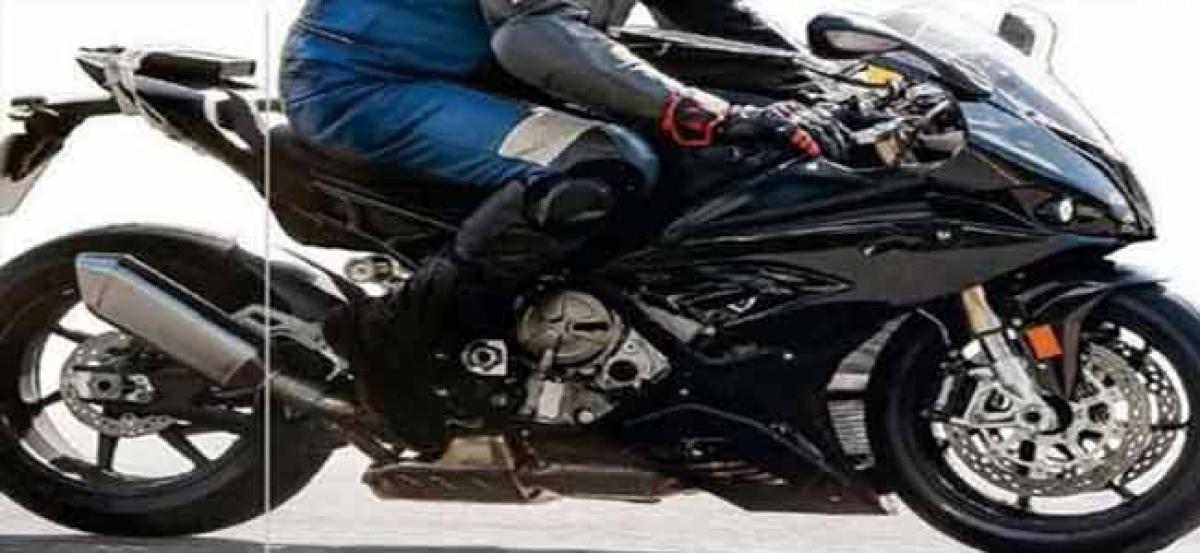 2018 BMW S1000RR Spied Without Camouflage