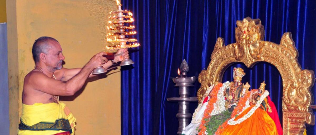 Sandhya Harathi conducted at Bhadrachalam temple
