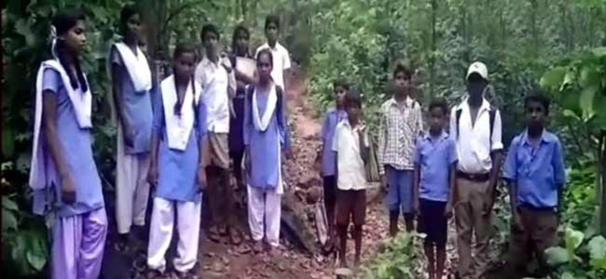 Students of this Chhattisgarh village cross rivers, jungles to attend school